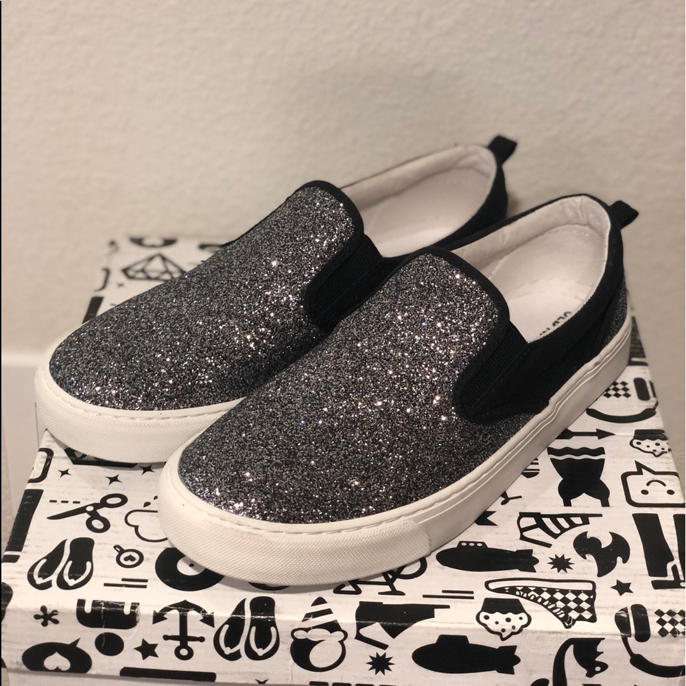 NWOT Old Navy slip-on